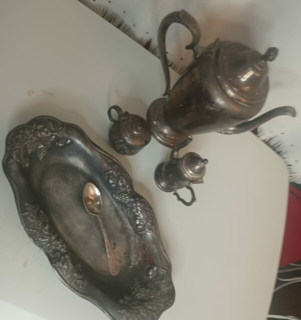 Decorative Vintage Tea Set
